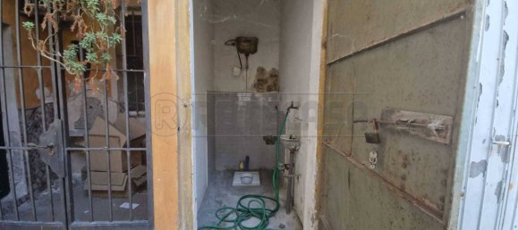 Гараж 58м² в Кремона, Италия № 266834 9