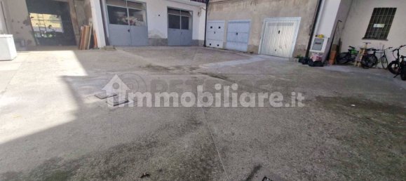 Гараж 58м² в Кремона, Италия № 266834 8