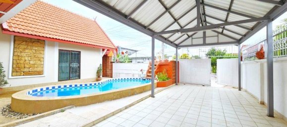 3 bedrooms House in Pattaya, Thailand No. 27345 2