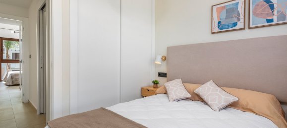 3 bedrooms Townhouse in Torrevieja, Spain No. 9709 3