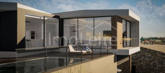 Земельный участок с 4 спальнями в Вила ду Конди, Португалия № 42707 3