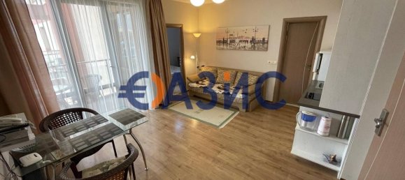 Apartamento de 2 dormitorios en Sveti Vlas, Bulgaria No. 498 3