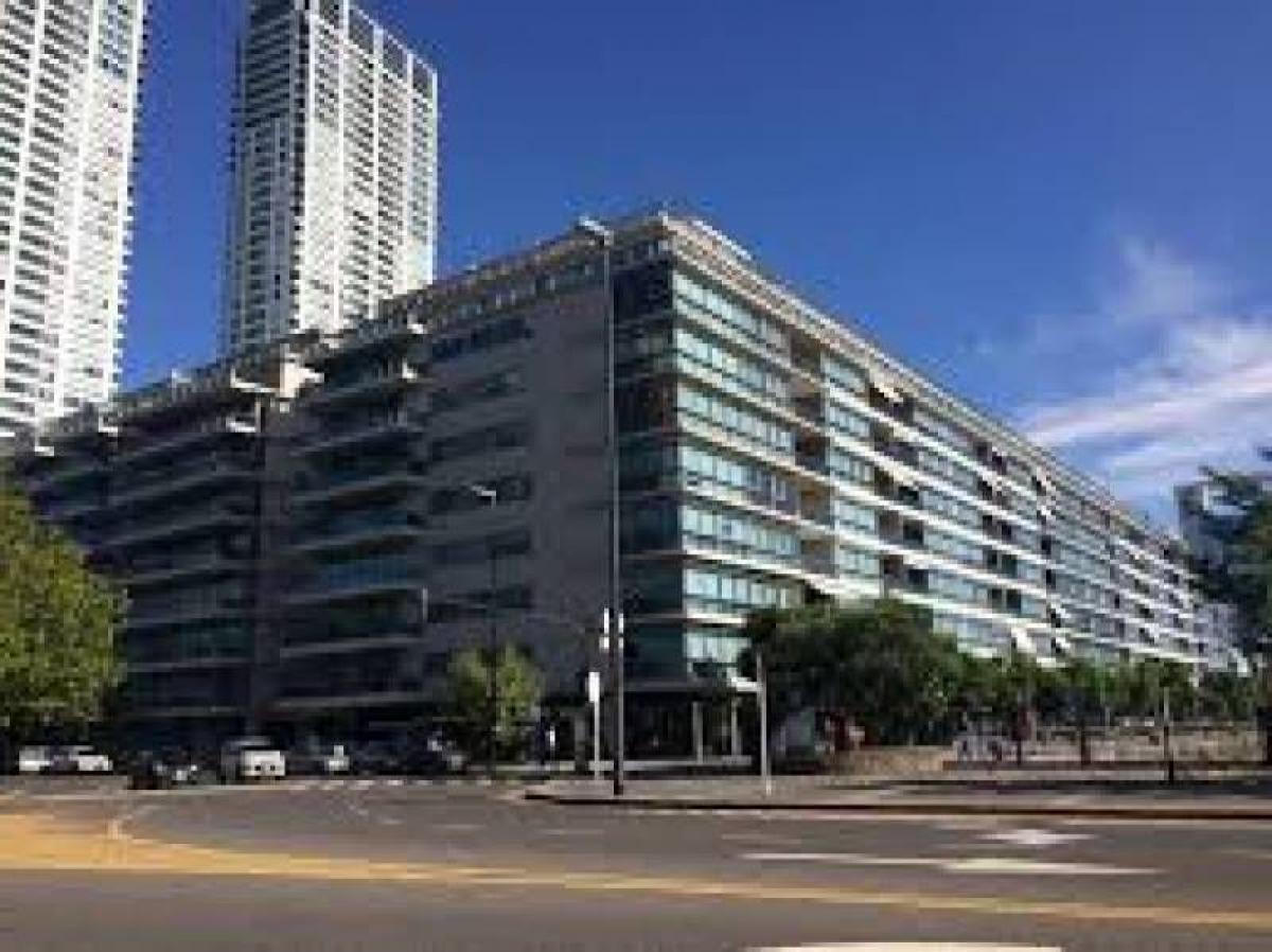 340m² Office in Buenos Aires, Argentina No. 108598