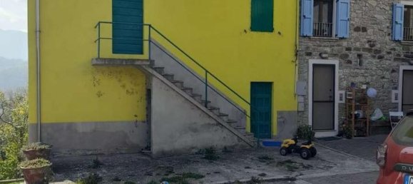 Квартира с 8 комнатами в Невьяно дельи Ардуини, Италия № 127127 26