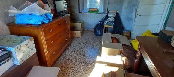 Квартира с 8 комнатами в Невьяно дельи Ардуини, Италия № 127127 35