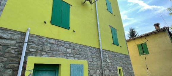 Квартира с 8 комнатами в Невьяно дельи Ардуини, Италия № 127127 4