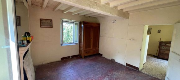 Квартира с 8 комнатами в Невьяно дельи Ардуини, Италия № 127127 5