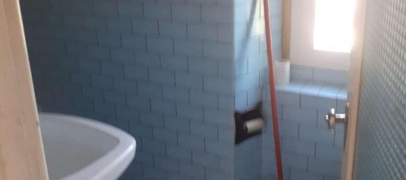 Квартира с 8 комнатами в Невьяно дельи Ардуини, Италия № 127127 39