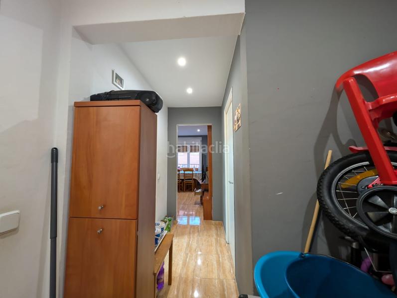 3 chambres Appartement à Cornella De Llobregat, Spain No. 164140