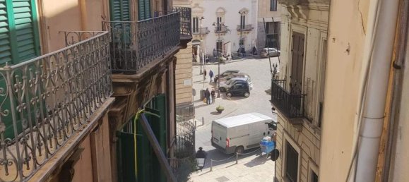 3-salle Appartement à Syracuse, Italy No. 250235 11