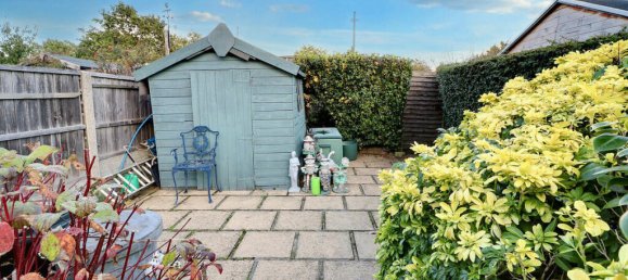 3 bedrooms House in Dagenham, United Kingdom No. 4818 11