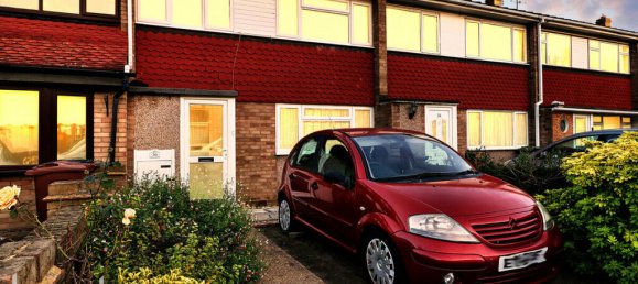 3 bedrooms House in Dagenham, United Kingdom No. 4818 13