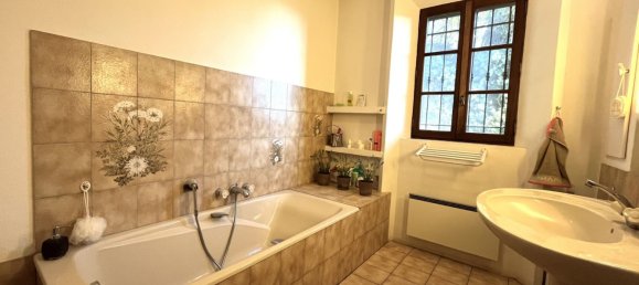 Вилла с 3 спальнями в Ньон, Франция № 203002 10