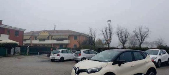 Apartamento de 3 dormitorios en San Giorgio delle Pertiche, Italy No. 311496 5
