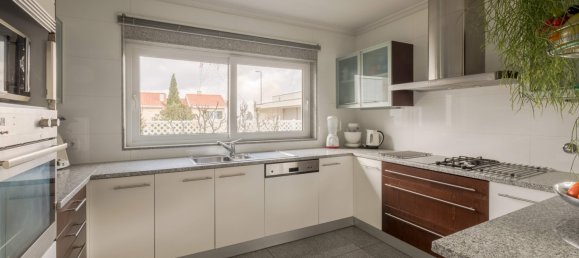 4 bedrooms House in Vila Nova de Gaia, Portugal No. 111159 7