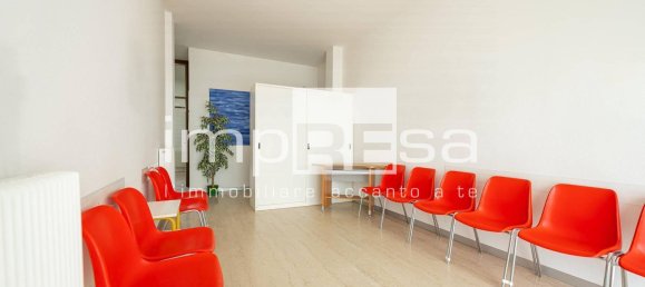 111m² Office in Godega di Sant'Urbano, Italy No. 218867 7