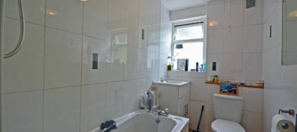 2 bedrooms House in Buckinghamshire, United Kingdom No. 13810 4