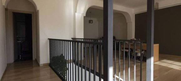 4-salle Appartement à Messina, Italy No. 169612 8