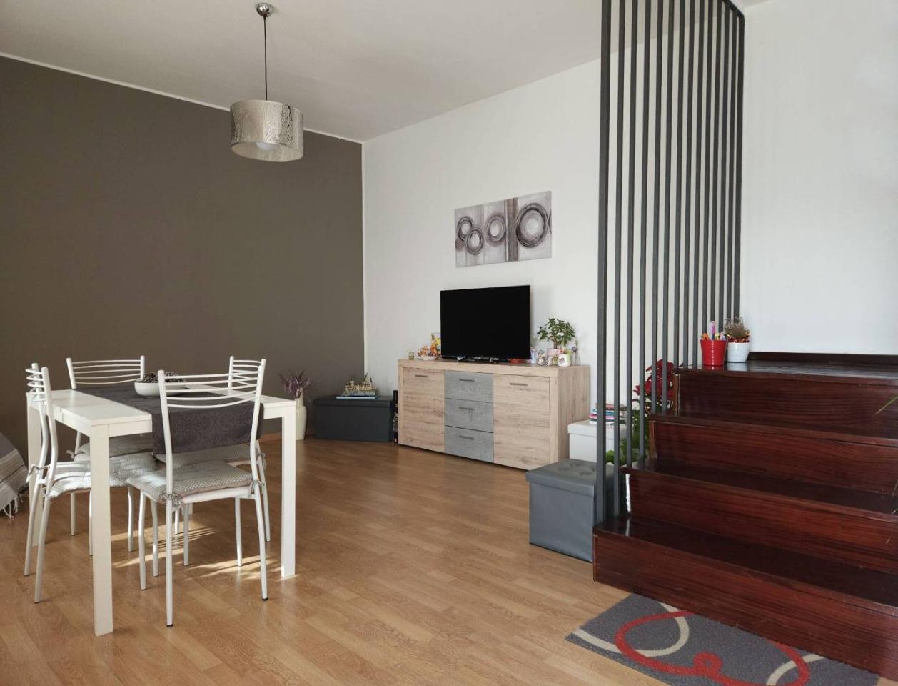 4-salle Appartement à Messina, Italy No. 169612