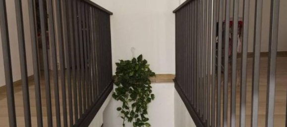 4-salle Appartement à Messina, Italy No. 169612 7