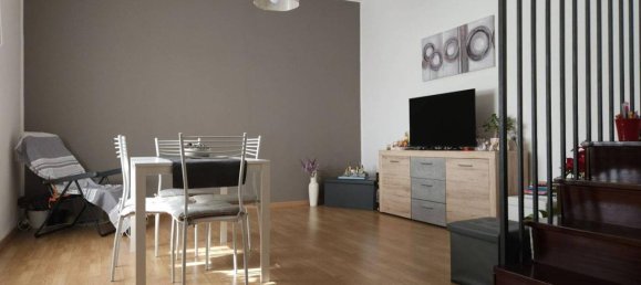 4-salle Appartement à Messina, Italy No. 169612 2