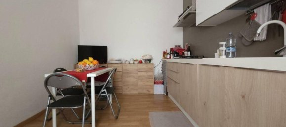 4-salle Appartement à Messina, Italy No. 169612 5