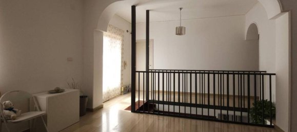 4-salle Appartement à Messina, Italy No. 169612 16