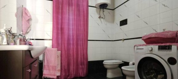 4-salle Appartement à Messina, Italy No. 169612 20