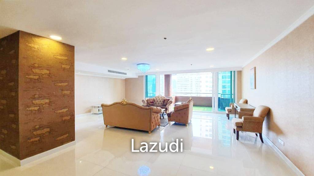 3 bedrooms Condo in Bangkok, Thailand No. 13944