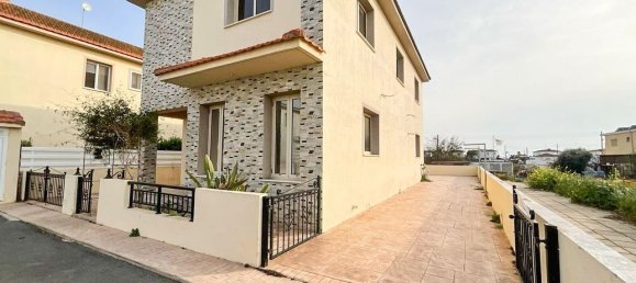 3 bedrooms Villa in Avgorou, Cyprus No. 23426 8