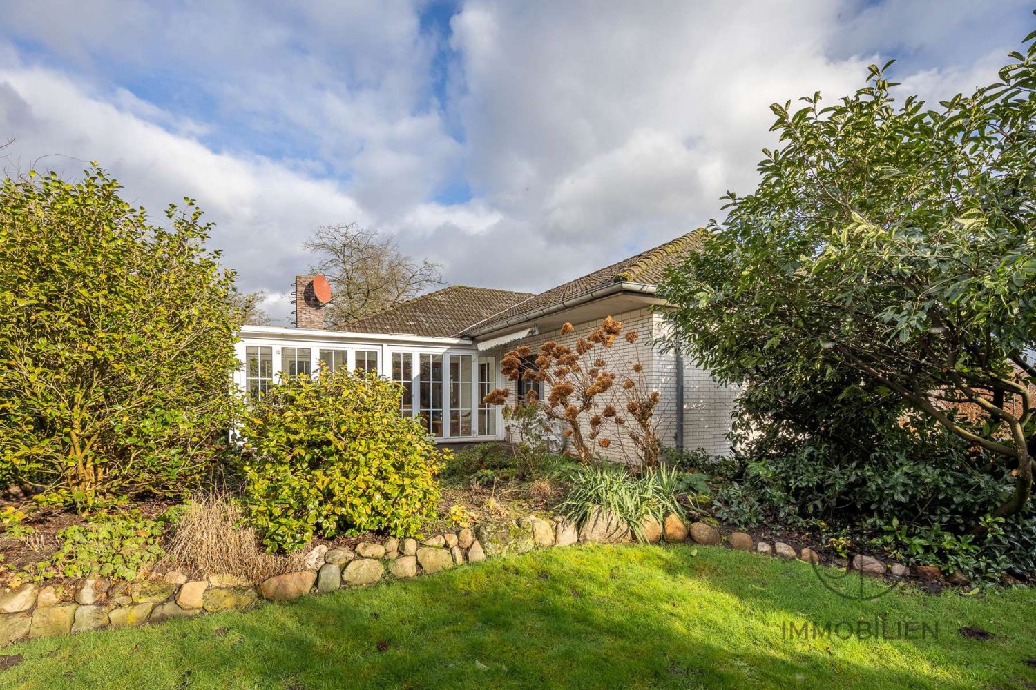 Bungalow de 3 dormitorios en Diepholz, Germany No. 209131