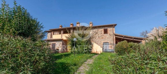 6 bedrooms House in San Venanzo, Italy No. 238563 9