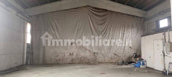 1041m² Warehouse in San Giuliano Terme, Italy No. 351270 10