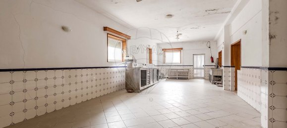 Casa T3 em Requião, Portugal N.º 181818 26