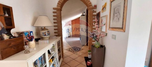 4 rooms Apartment in Cingoli, Italy No. 7409 4