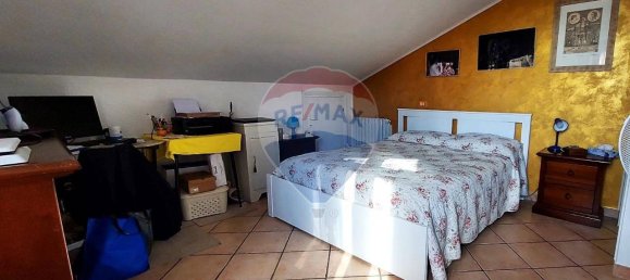 4 rooms Apartment in Cingoli, Italy No. 7409 8