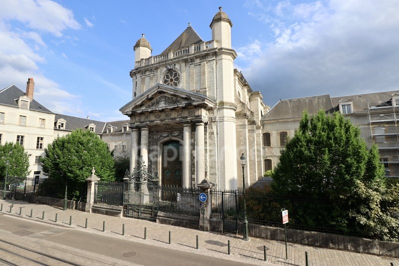 2 chambres Appartement à Orléans, France No. 76594