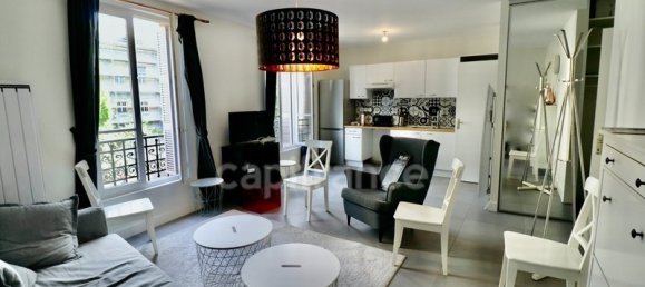 2 chambres Appartement à Orléans, France No. 76594 2