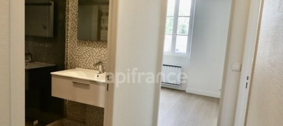 2 chambres Appartement à Orléans, France No. 76594 8