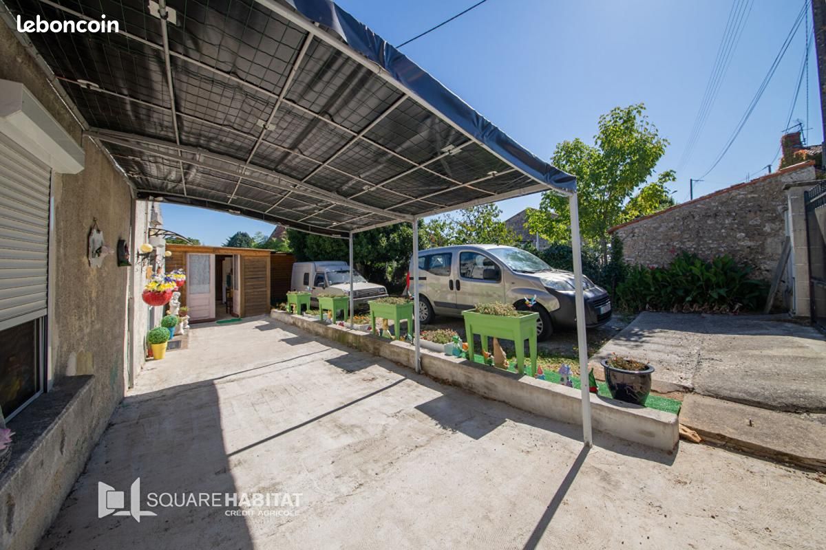 3 bedrooms House in Vendee, France No. 342063