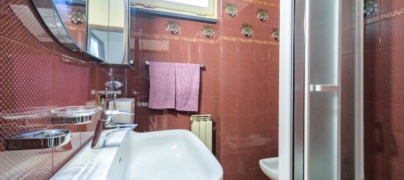 8 Schlafzimmer Villa in Recco, Italy, Nr. 72345 48