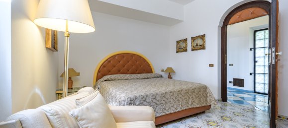 8 Schlafzimmer Villa in Recco, Italy, Nr. 72345 23