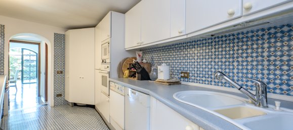 8 Schlafzimmer Villa in Recco, Italy, Nr. 72345 26