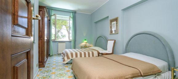 8 Schlafzimmer Villa in Recco, Italy, Nr. 72345 14