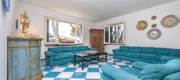 8 Schlafzimmer Villa in Recco, Italy, Nr. 72345 11