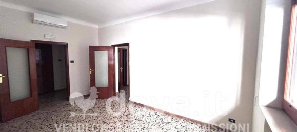 Квартира с 2 спальнями в Таранто, Италия № 340185 6