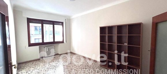 Квартира с 2 спальнями в Таранто, Италия № 340185 8