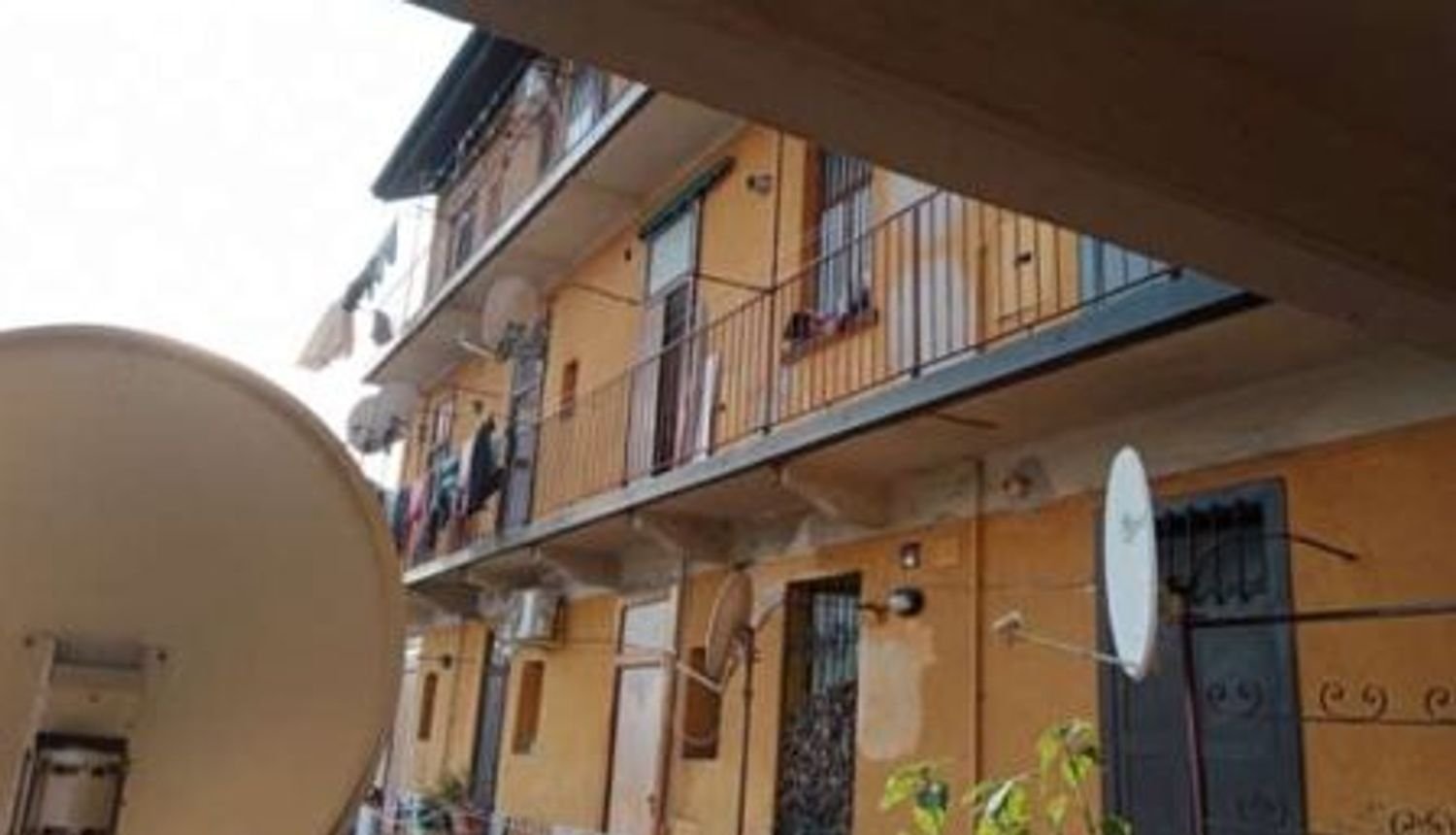 2-Zimmer Wohnung in Monza, Italy, Nr. 99503