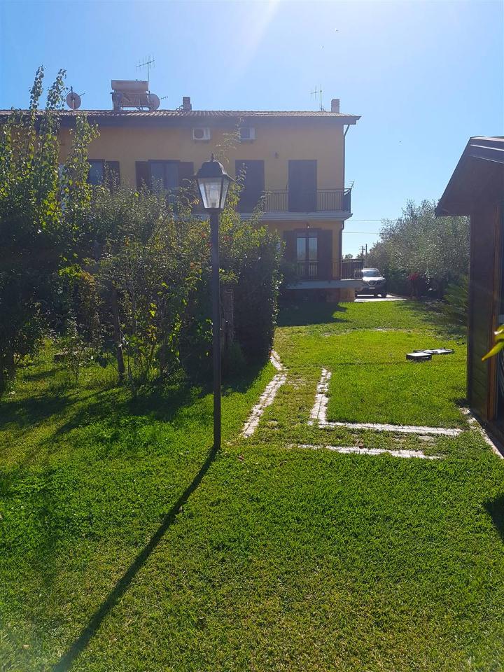 Villa de 6 habitaciónes en Casal Velino, Italy No. 86494