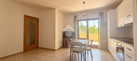 Apartamento de 2 dormitorios en Chieti, Italy No. 289090 3